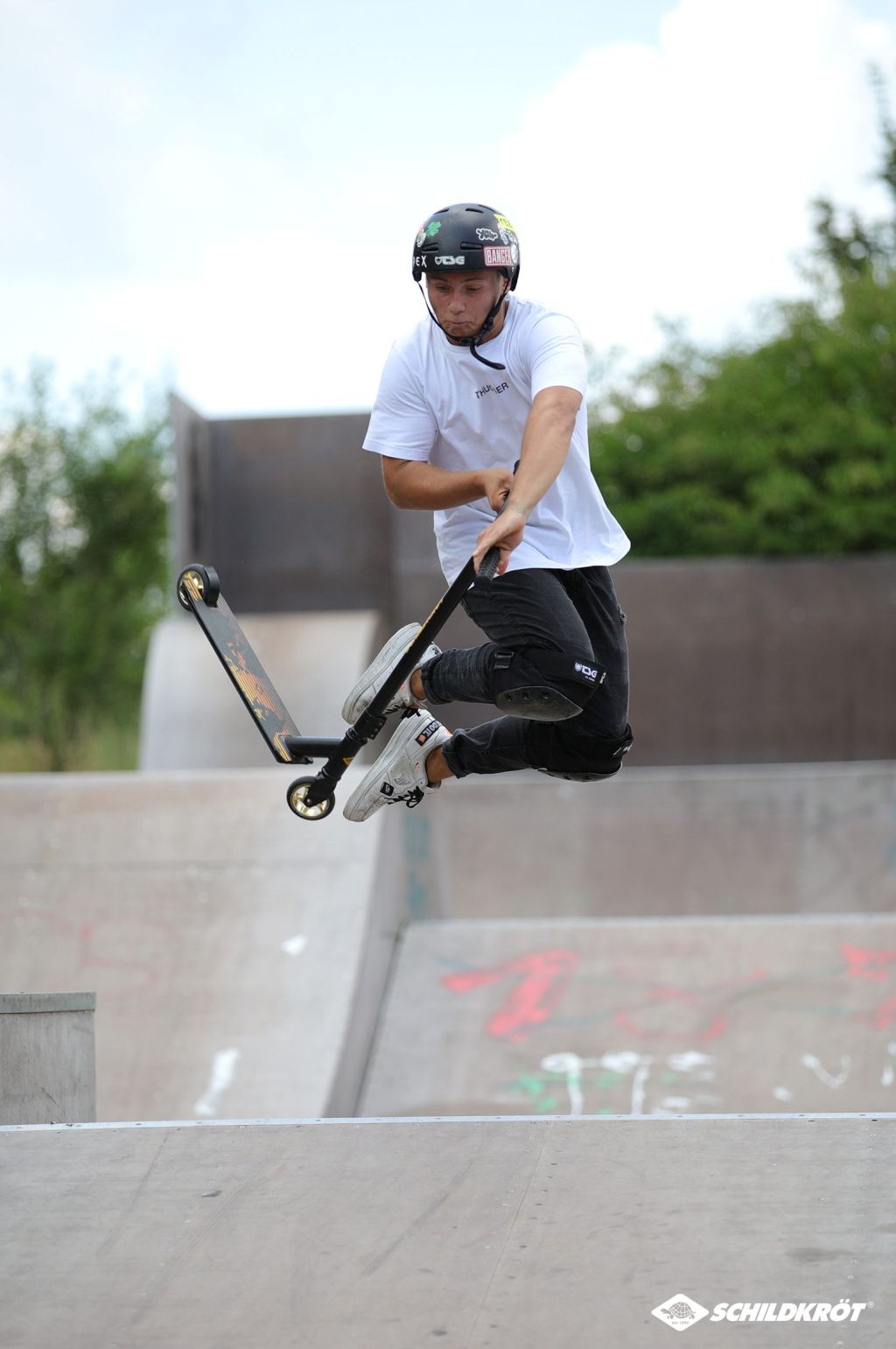 Stunt Scooter Untwist von Schildkröt, Fire
