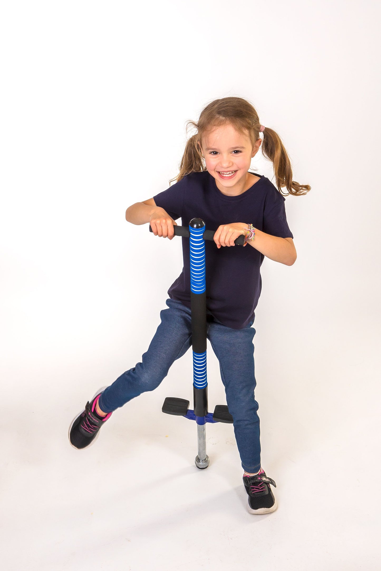 Pogo Stick blau / schwarz, Höhe 95 cm