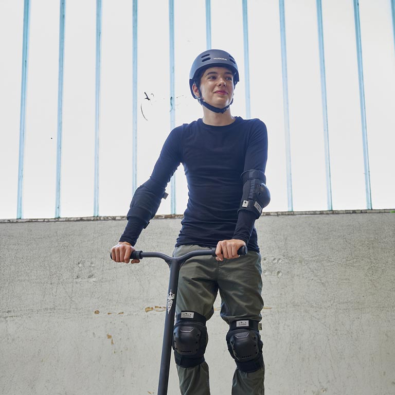 Ensemble de protections biomécaniques HUDORA Pro noir pour adultes 