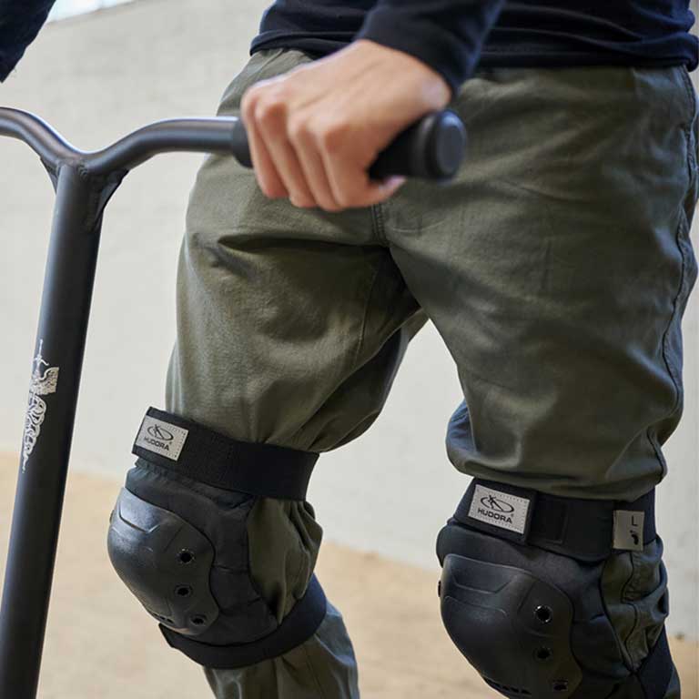 Ensemble de protections biomécaniques HUDORA Pro noir pour adultes 