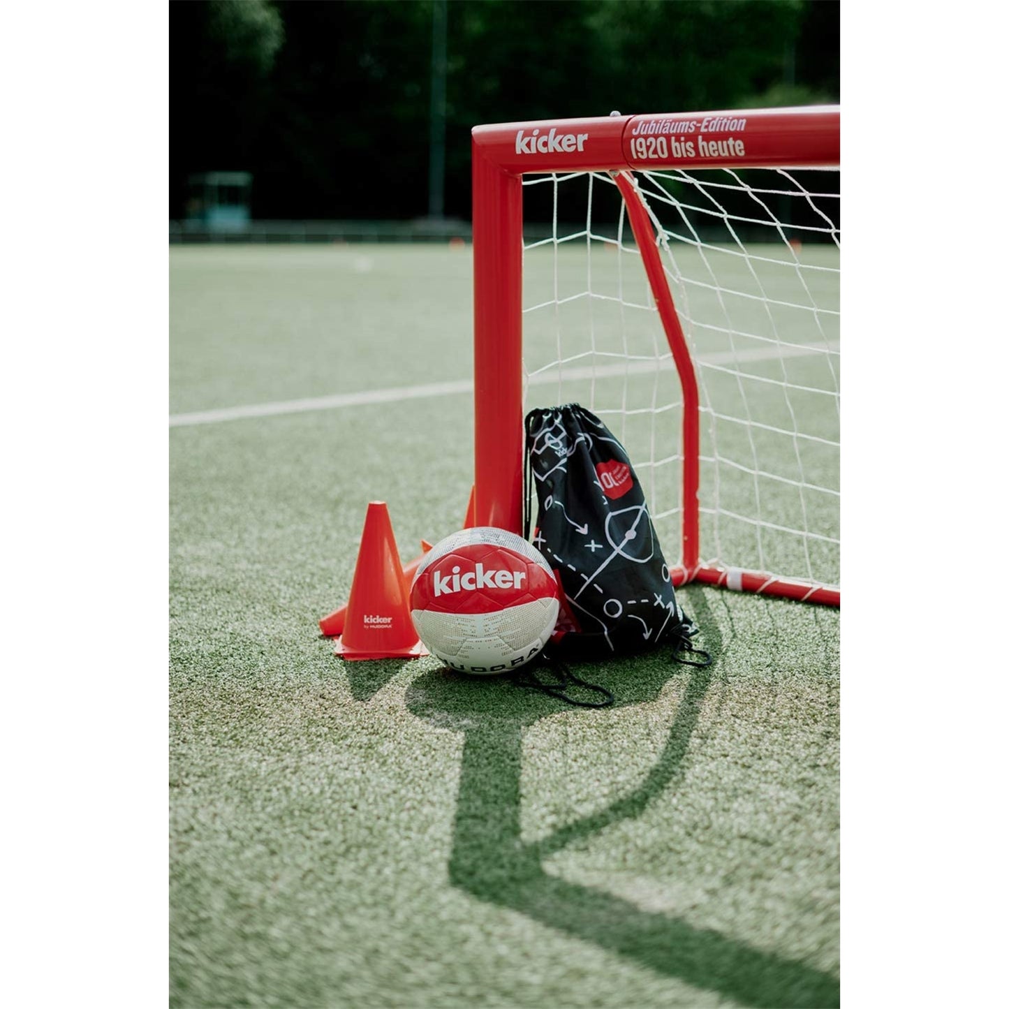 Coffret de football HUDORA - Édition Kicker, plan de match et stade